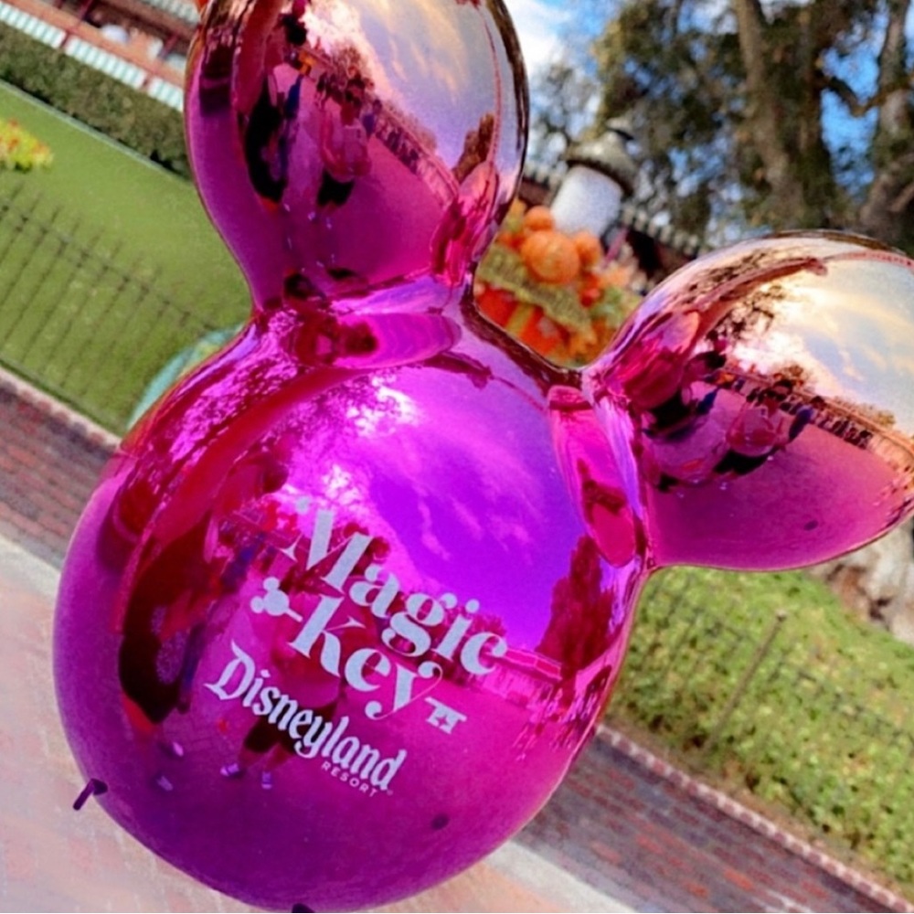 Disneyland Magic Key Mickey Balloon Popcorn Bucket - Picture 2 of 3
